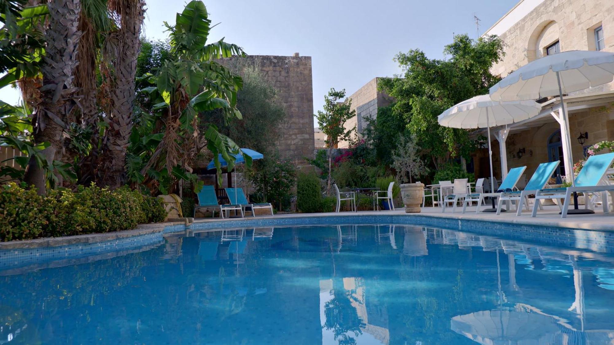 B&B Village Knights Żebbuġ